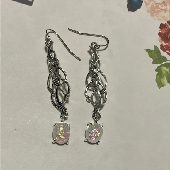 Dangle filagree Silver and iridescent Earrings - Picture 2 of 4